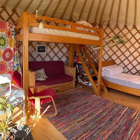 Ma Yourte Au Fond Du Jardin Luxury tent